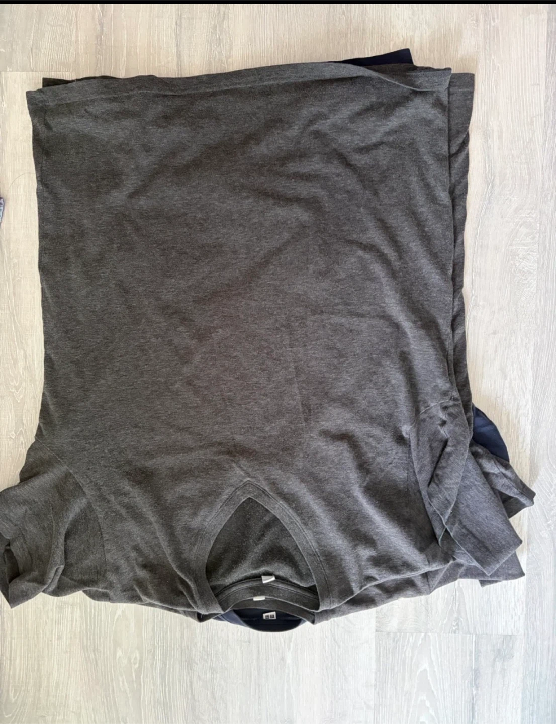 Bundle of shirts - photo 2