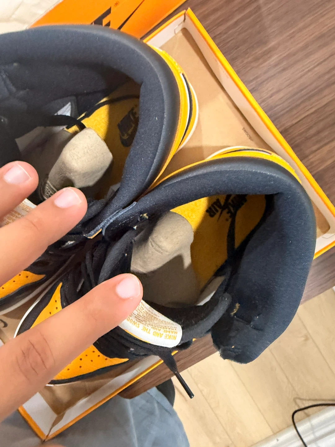 Nike Air Jordan 1 Retro High OG Taxi - photo 2