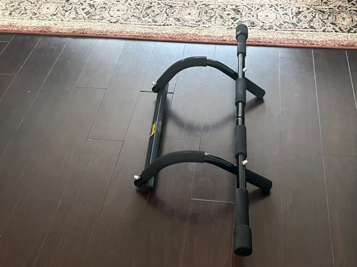 Everlast Doorway Pull-Up Bar - photo 3