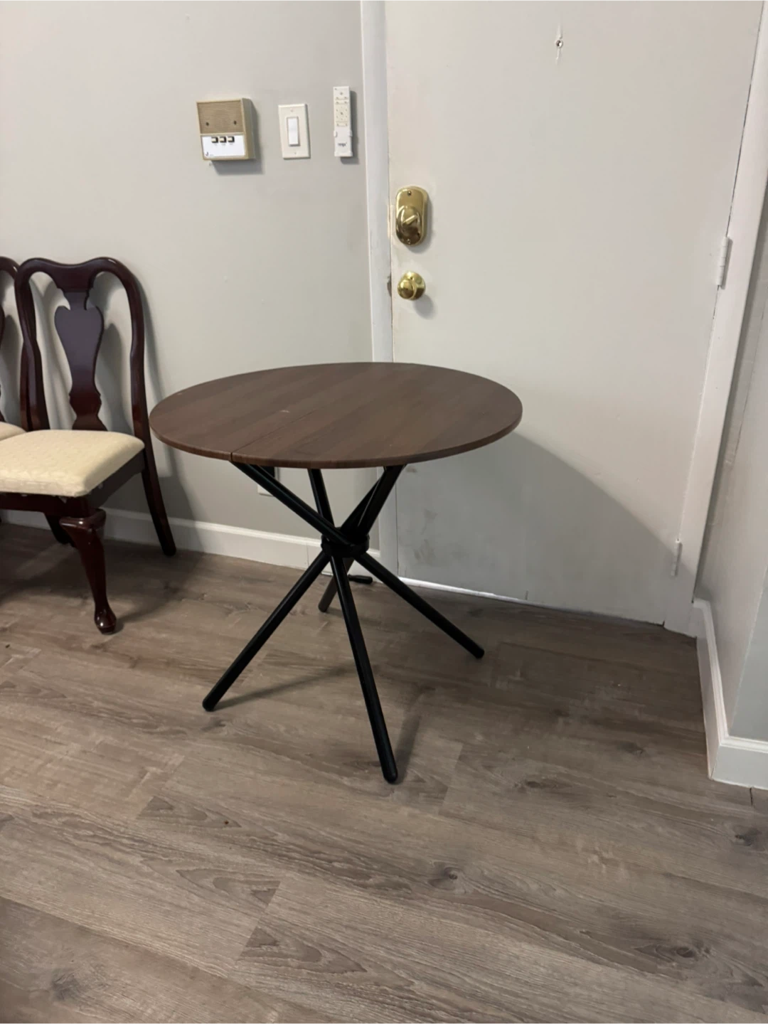 Round Accent Table