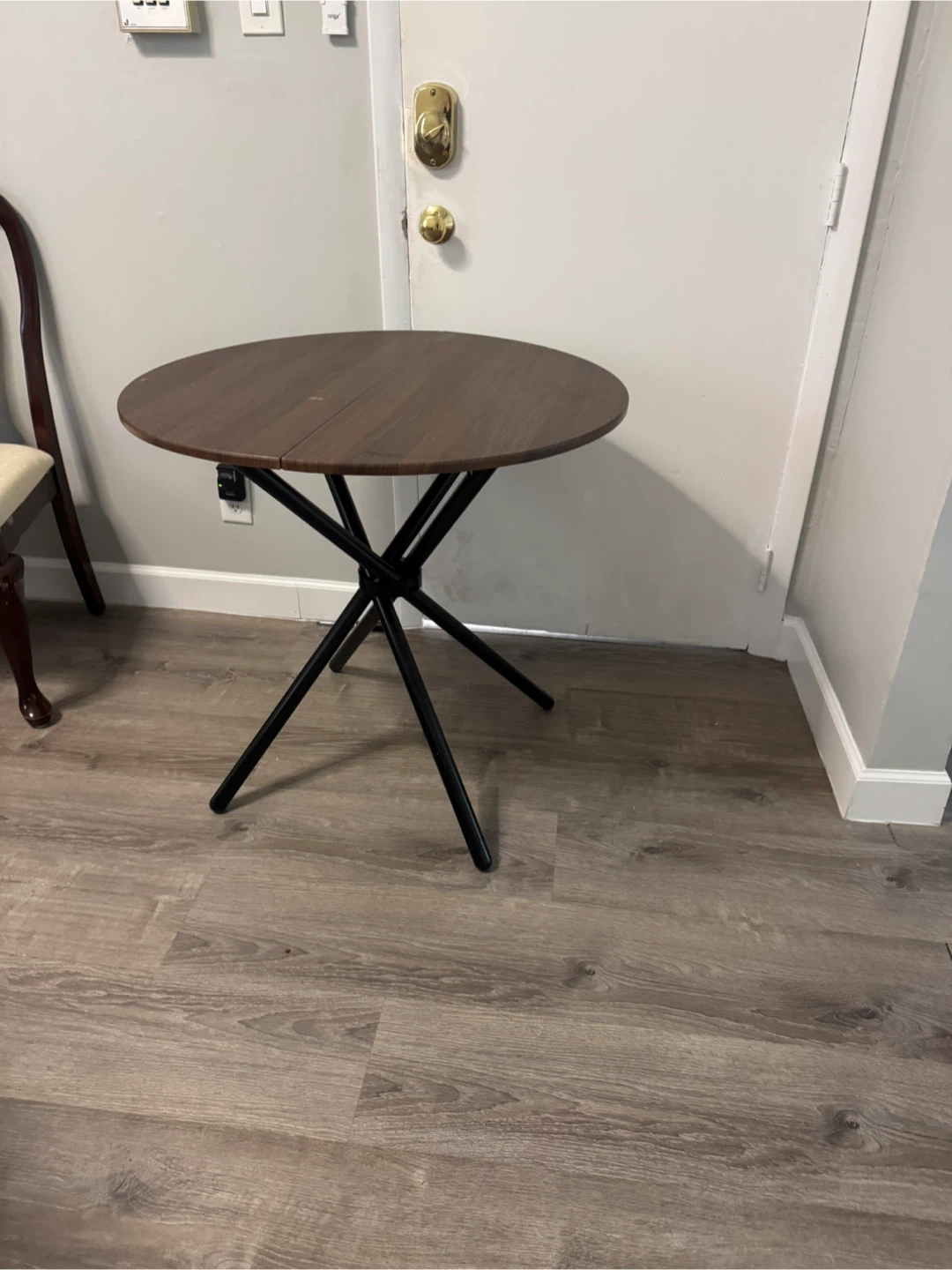 Round Accent Table - photo 2