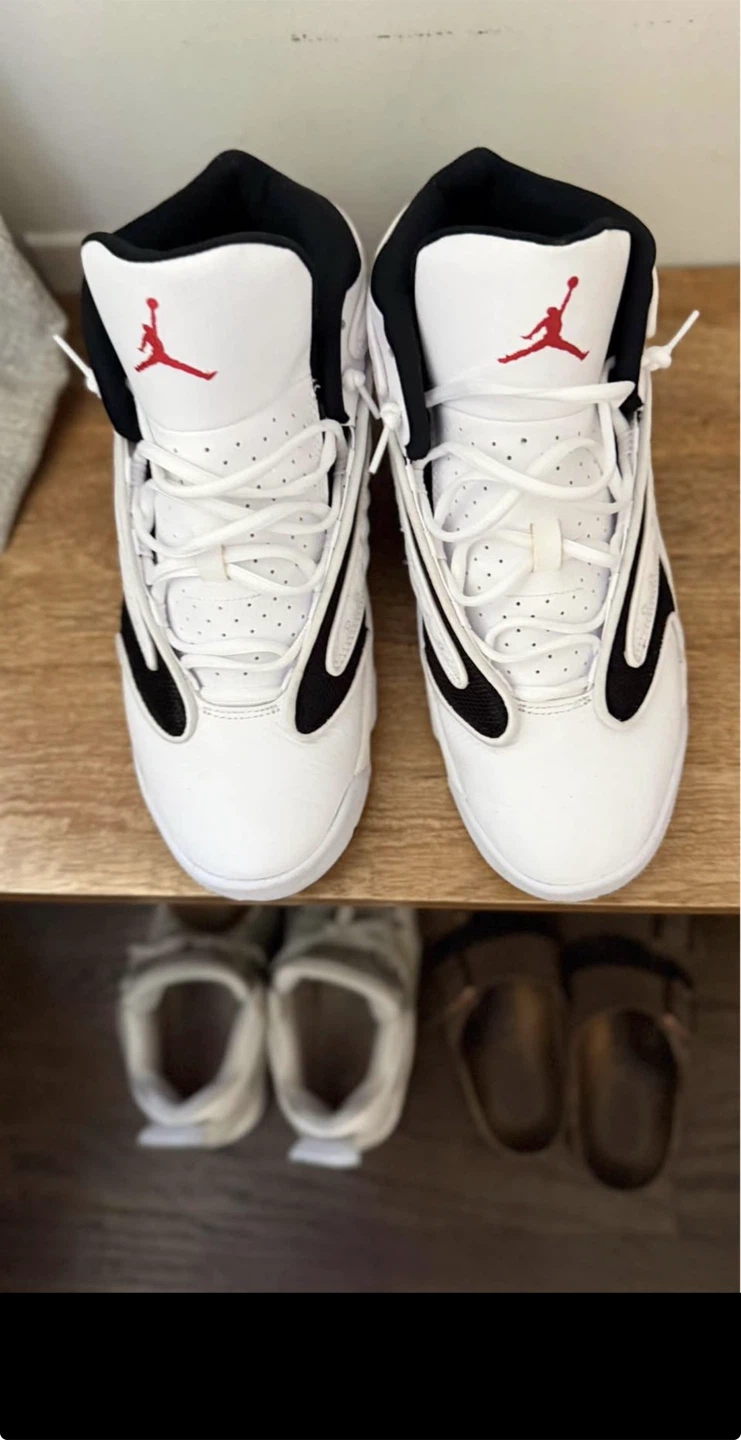 Nike Jordan Basketball Shoes - photo 2