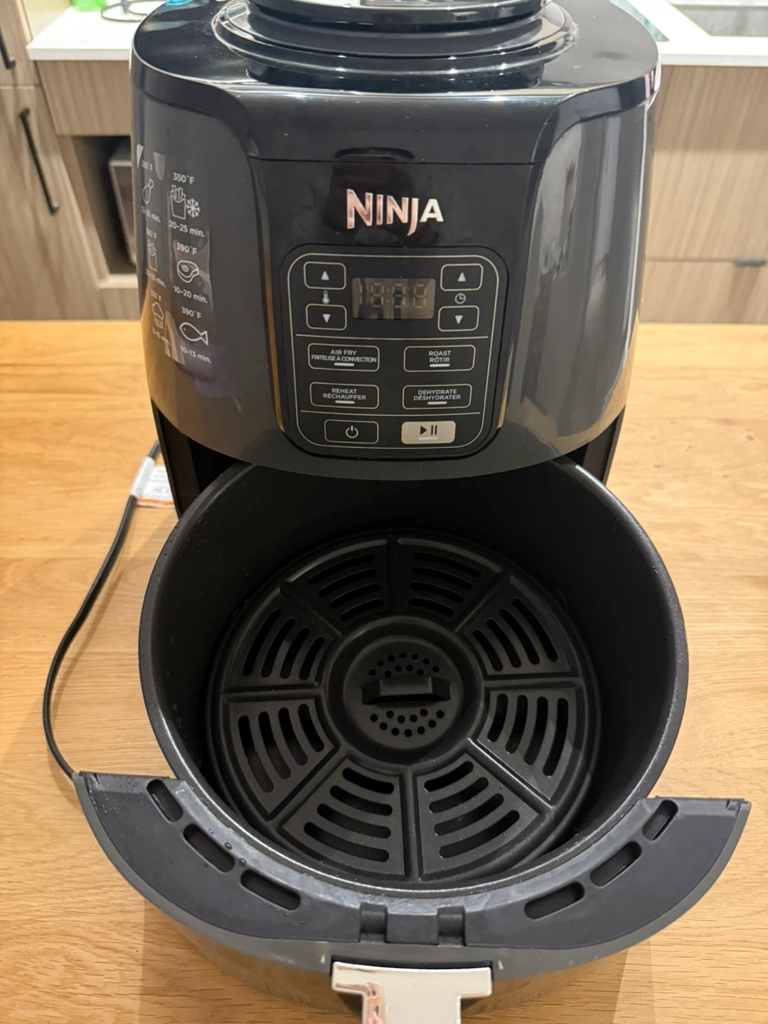 Ninja Air Fryer - photo 3
