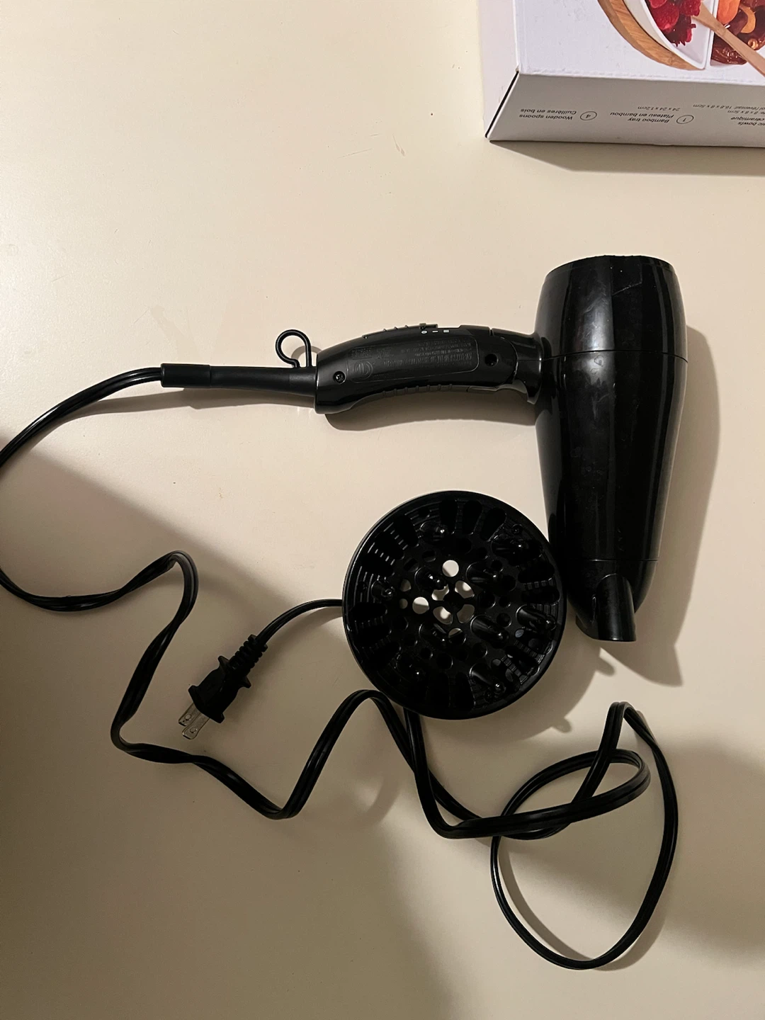 TRESemmé Smooth & Silky Compact Hair Dryer - photo 4