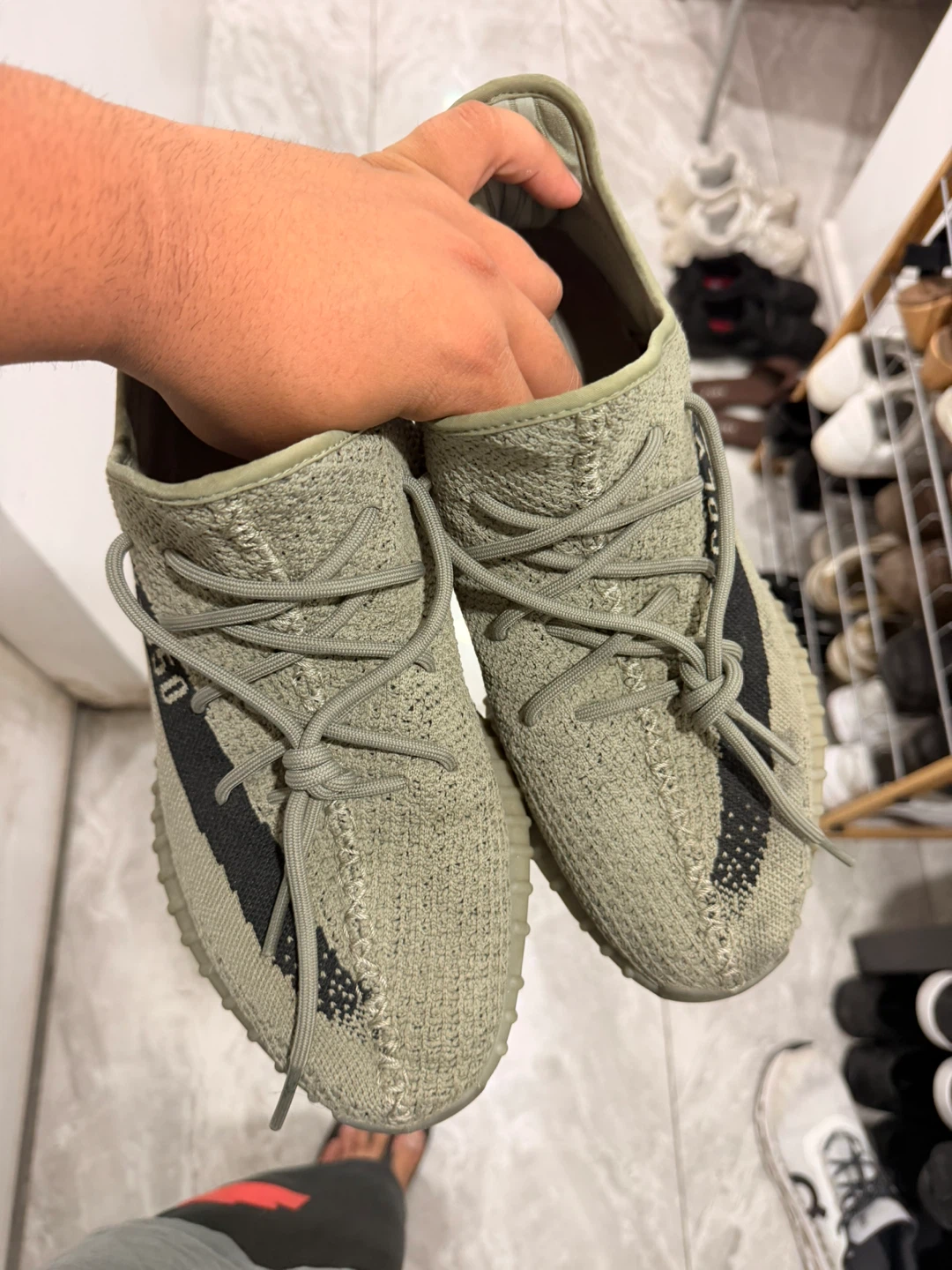 Adidas Yeezy Boost 350 V2 Olive - photo 4