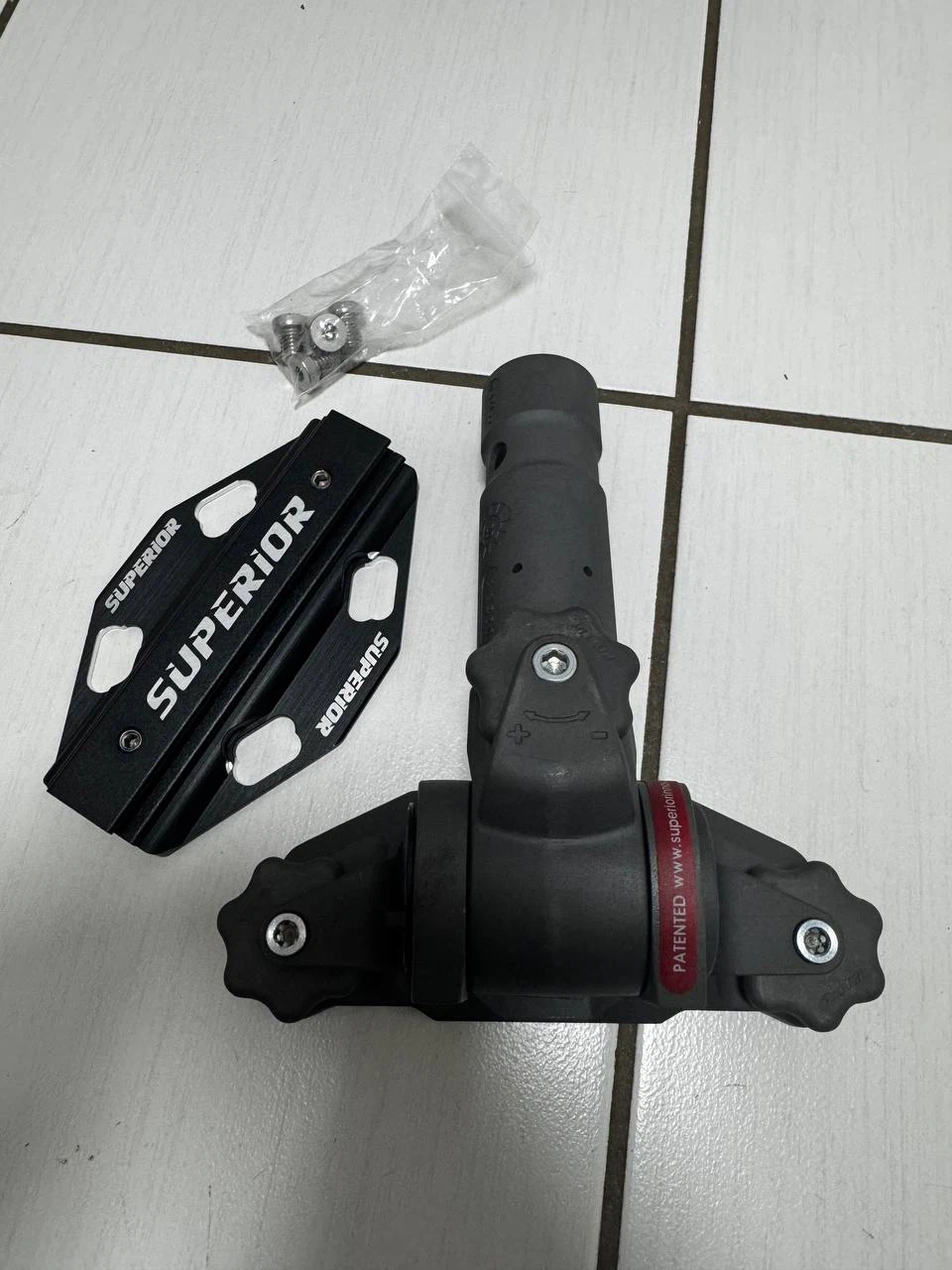 H966) Superior Innovations PT-300-Q Gen 3 Pro-Tilt Bull Float He - photo 3
