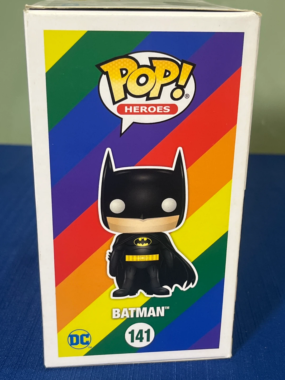 Funko Pop! Pride Rainbow Batman #141 - Brand New - photo 3