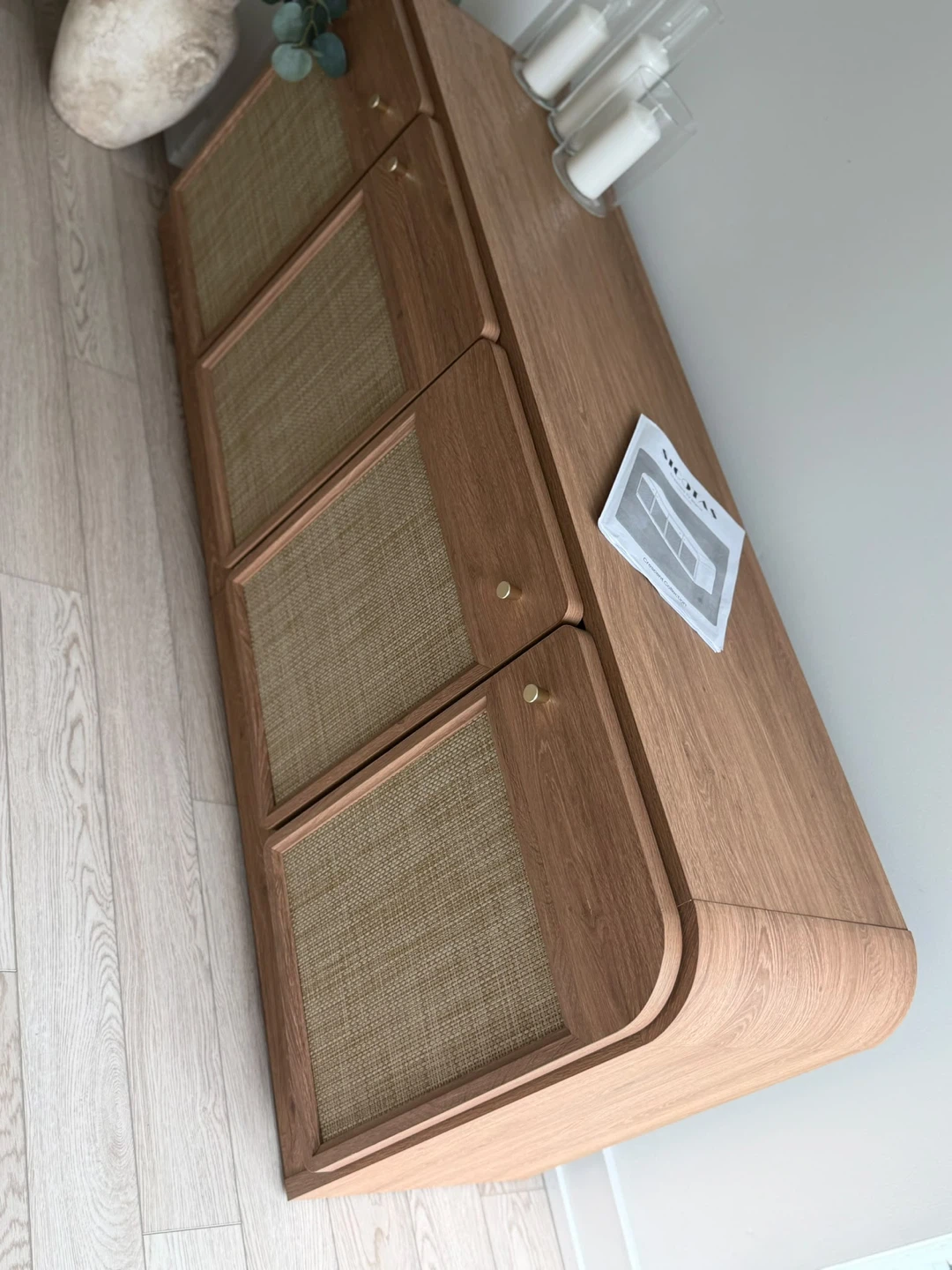 BOHO SICOTAS Crescent Collection TV Stand,Free Delivery - photo 2