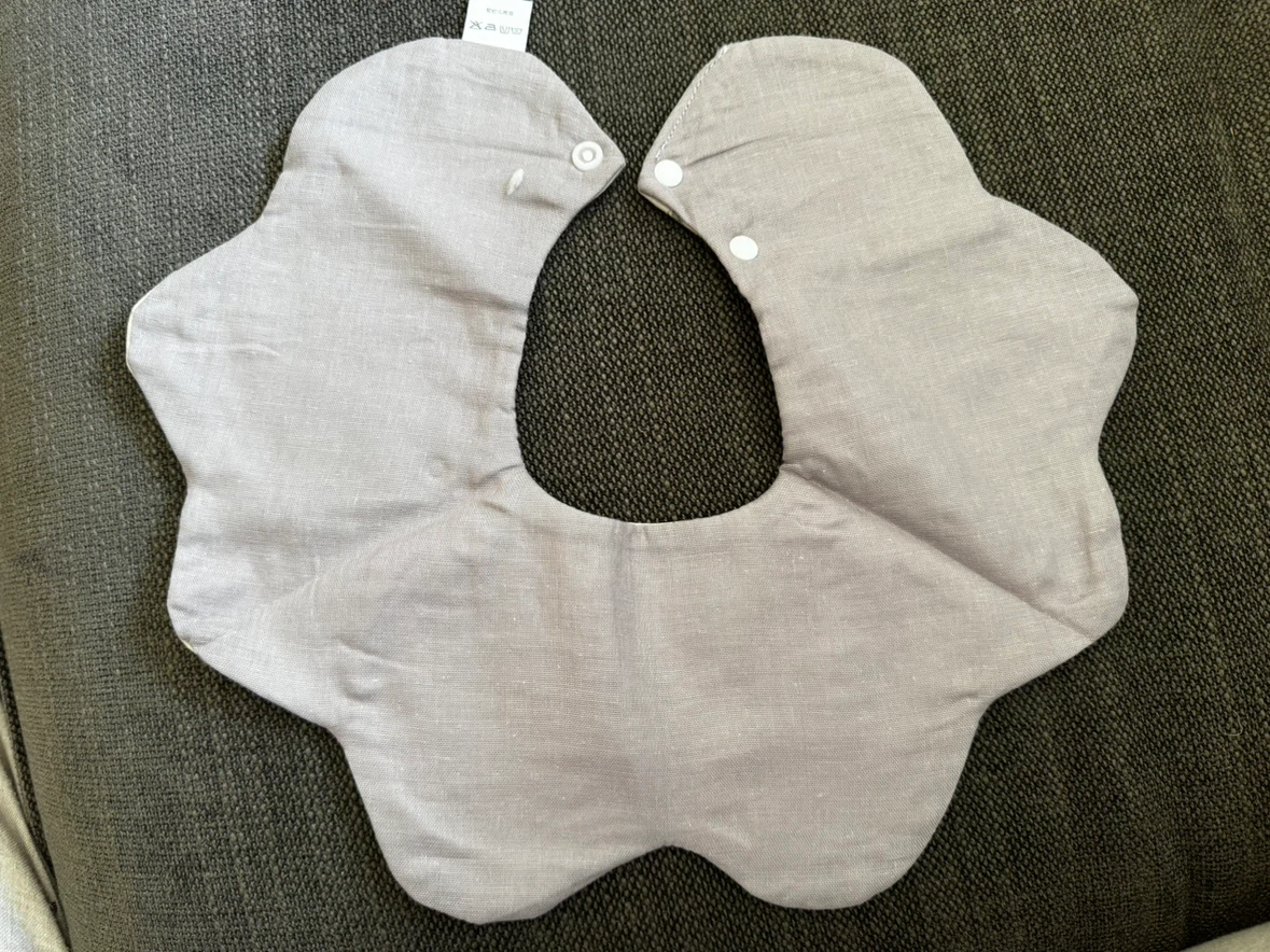 Floral baby bib - photo 3