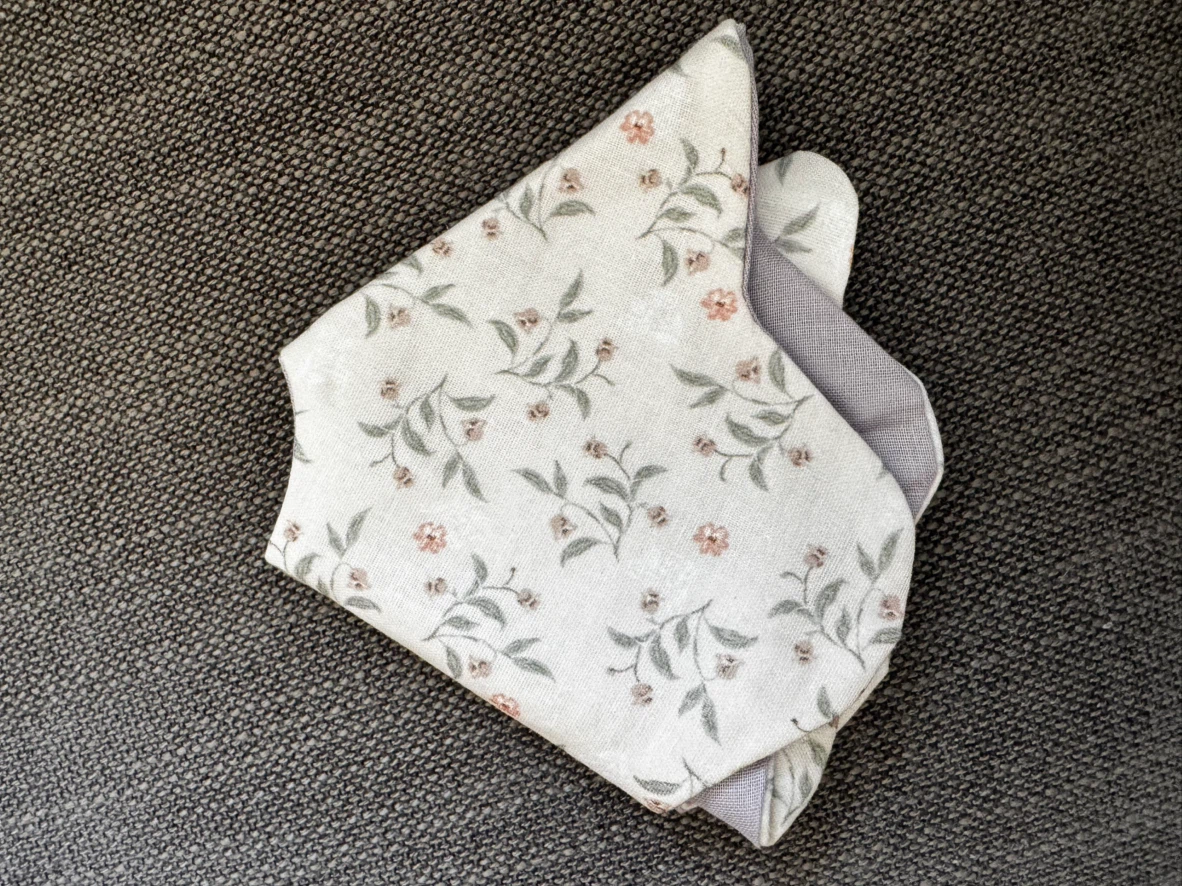 Floral baby bib - photo 5