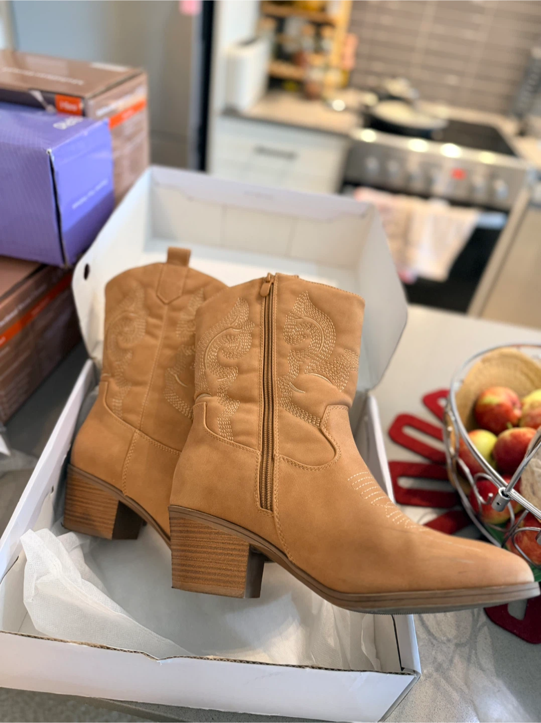 Dream Pairs Western Boots size:8