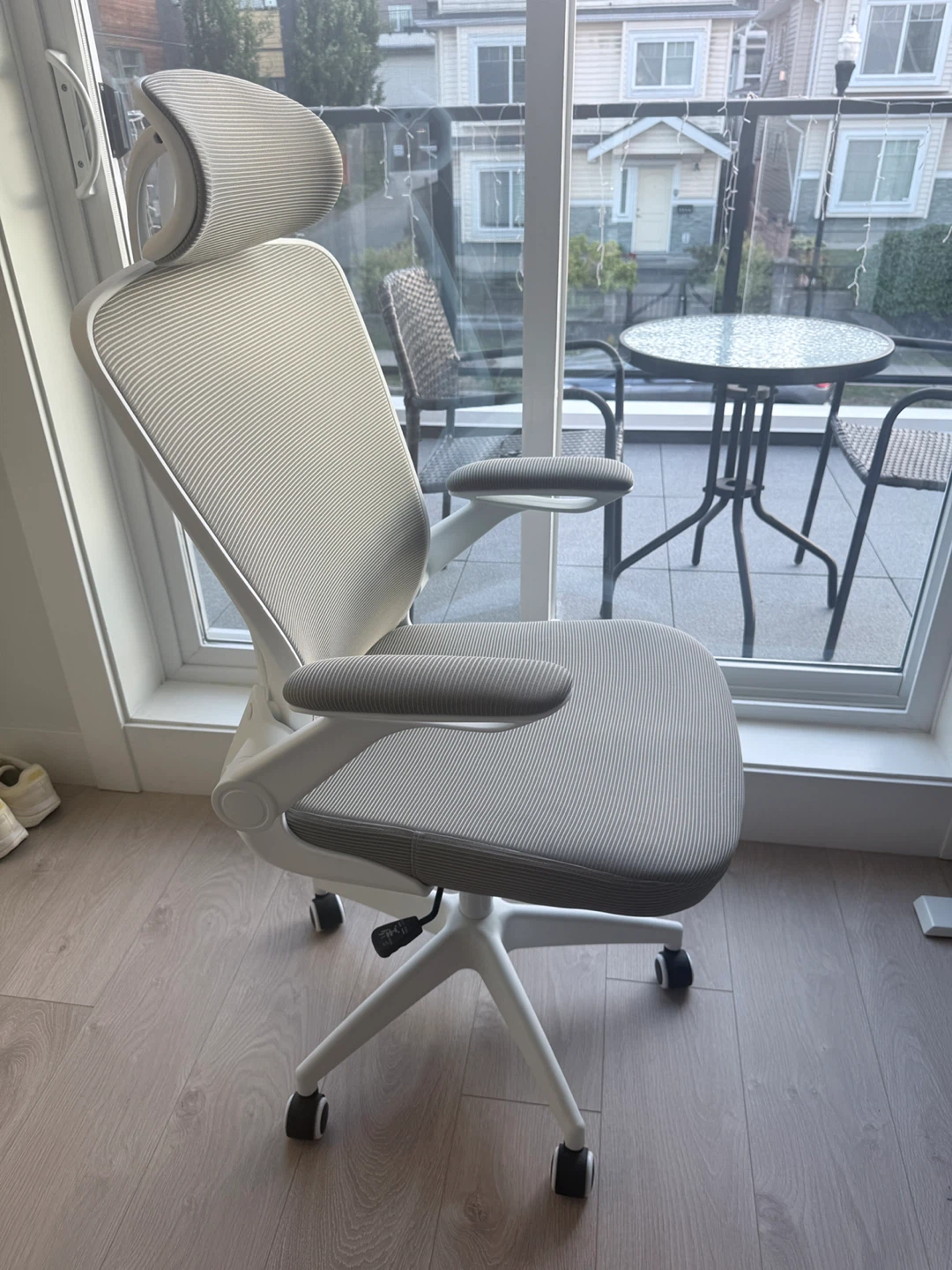 Ergonomic Mesh Office Chair