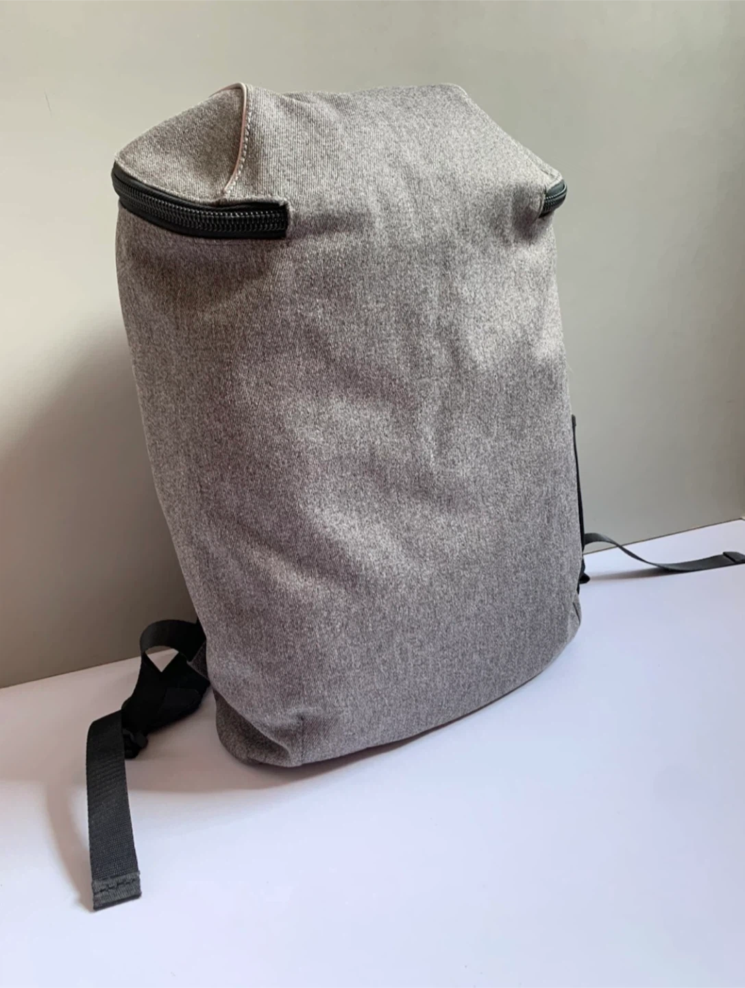 VENQUE Grey Backpack - photo 2