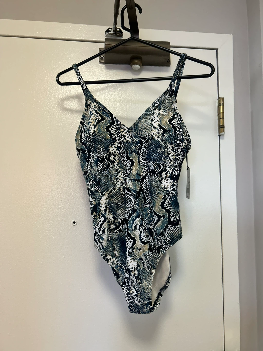NEW👙Shade & Shore Snakeskin Print One-Piece Swimsuit