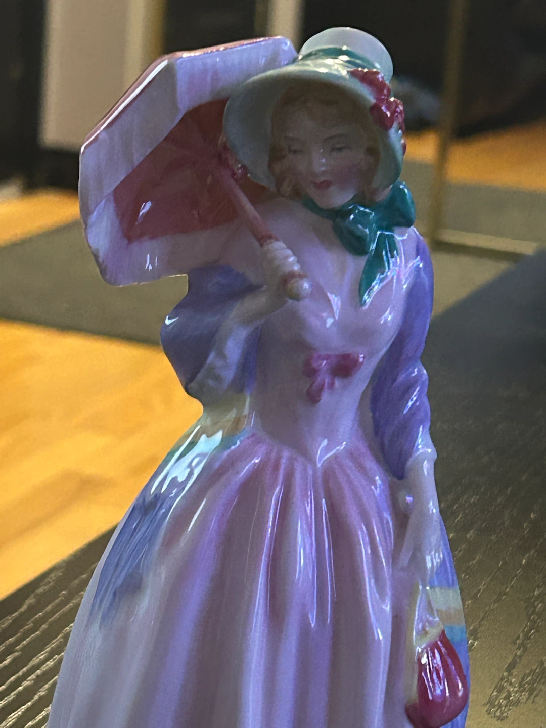 Vintage Porcelain Lady Figurine - photo 2