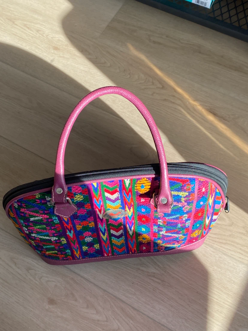 Handmade embroidery women’s hand bag - photo 3