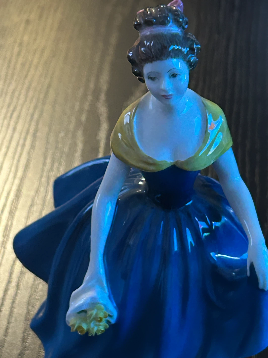 Royal Doulton Figurine - photo 2