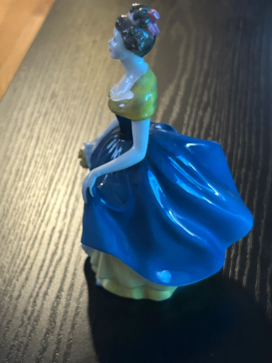 Royal Doulton Figurine - photo 3
