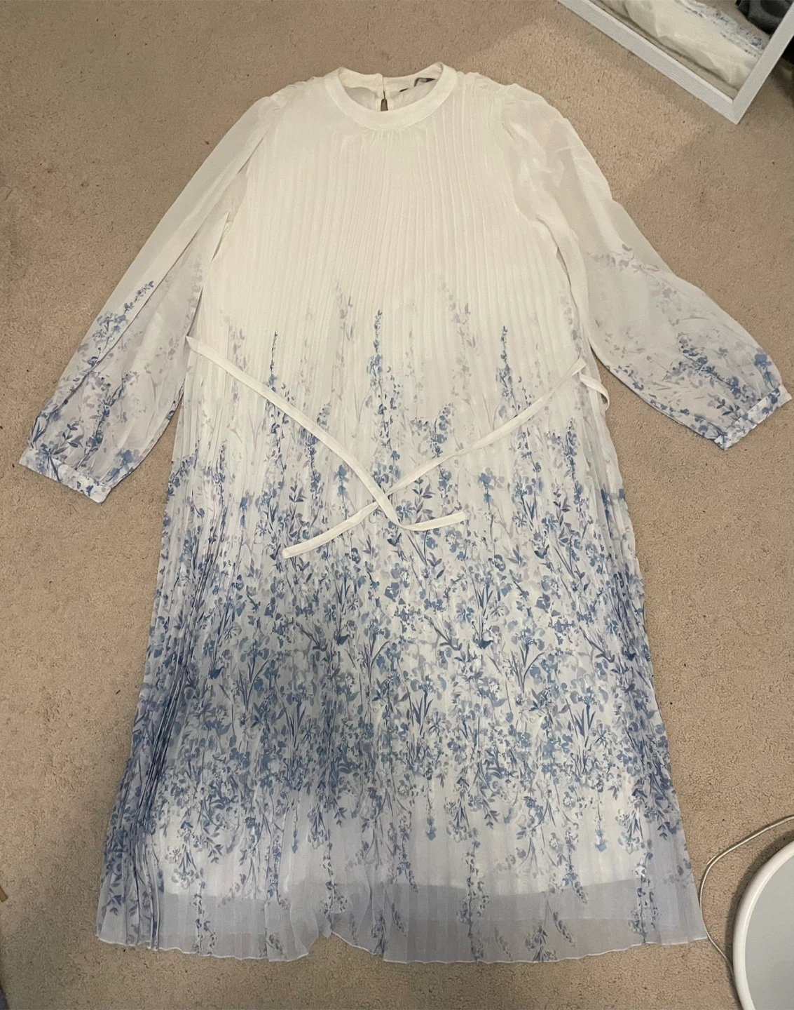 Floral Pleated Dress - photo 2