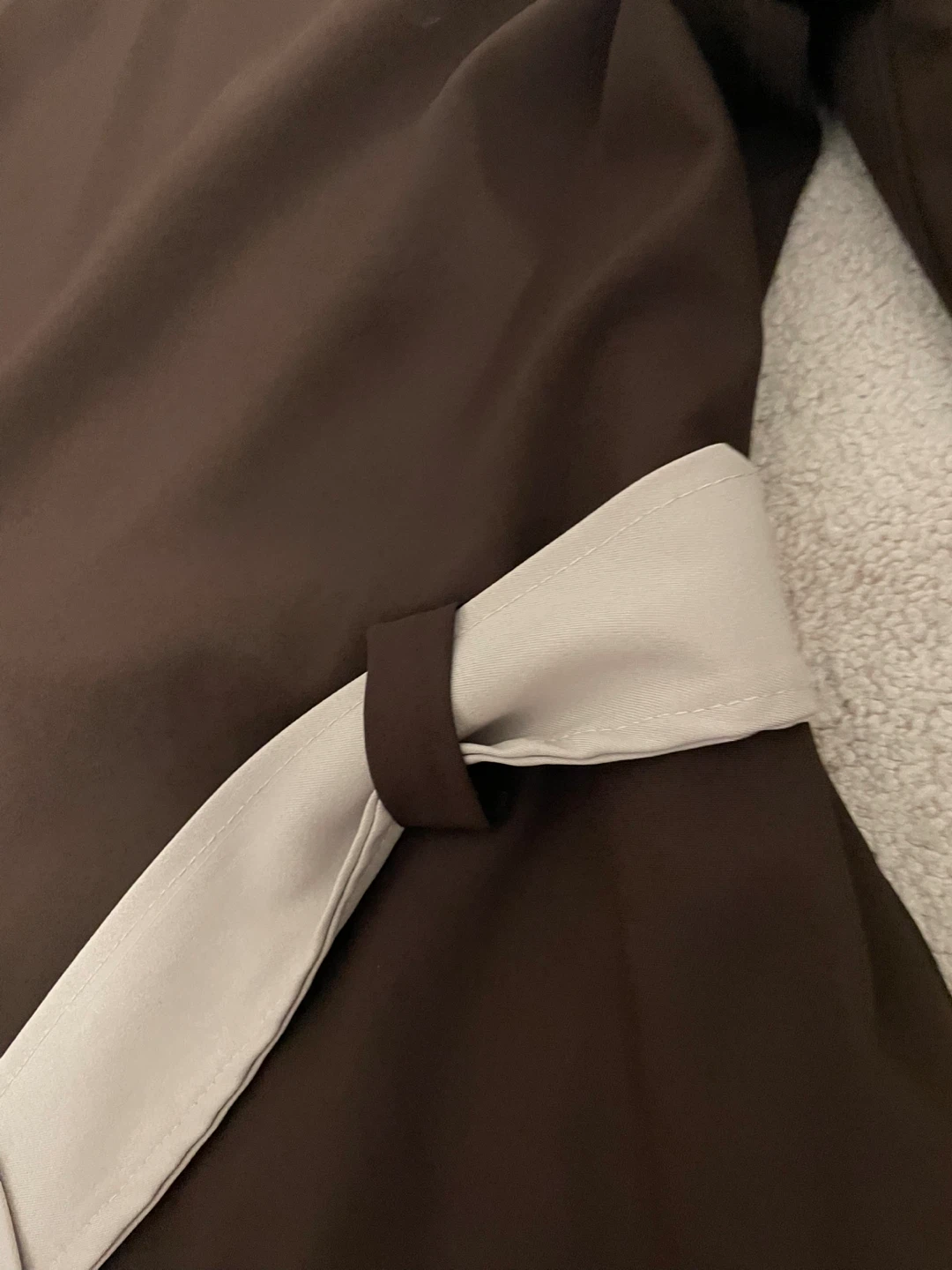 Long Brown Maxi Dress with Beige Belt and Cuffs - photo 5