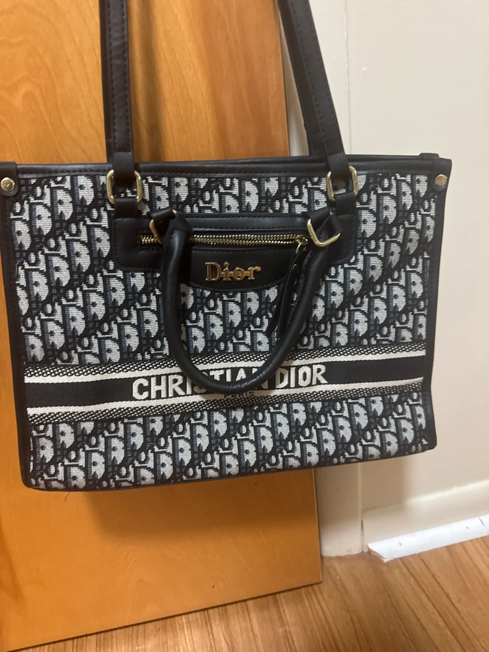 Christian Dior Tote Bag - photo 2
