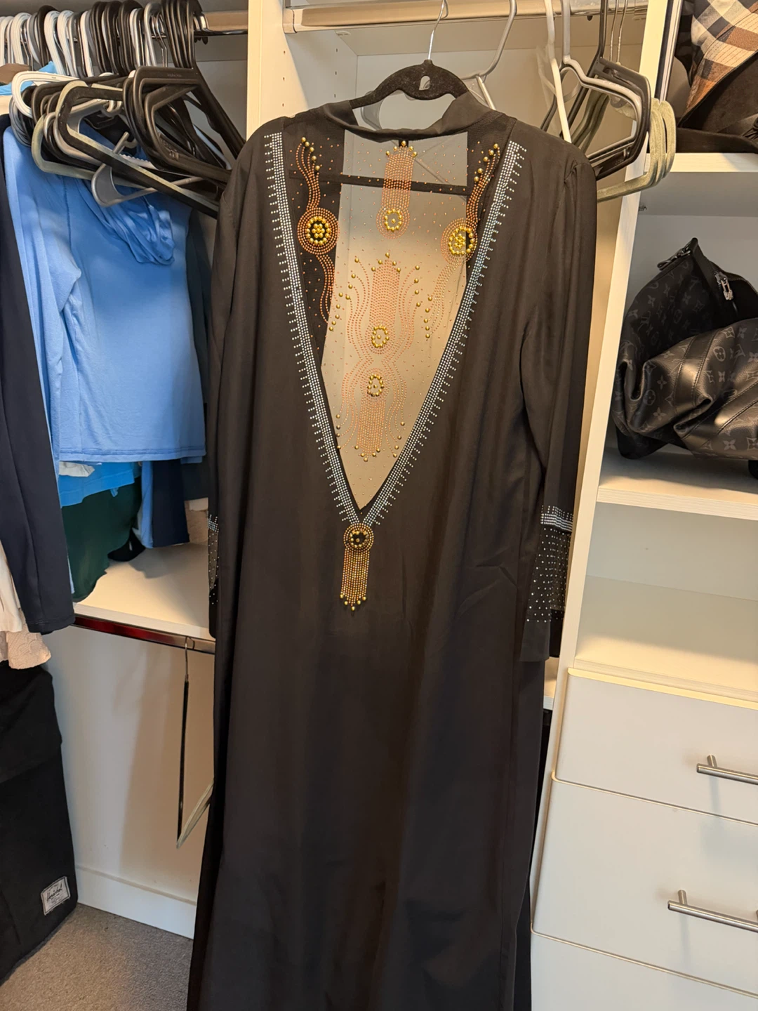 Set of 5 embellished kaftans and abayas - photo 2