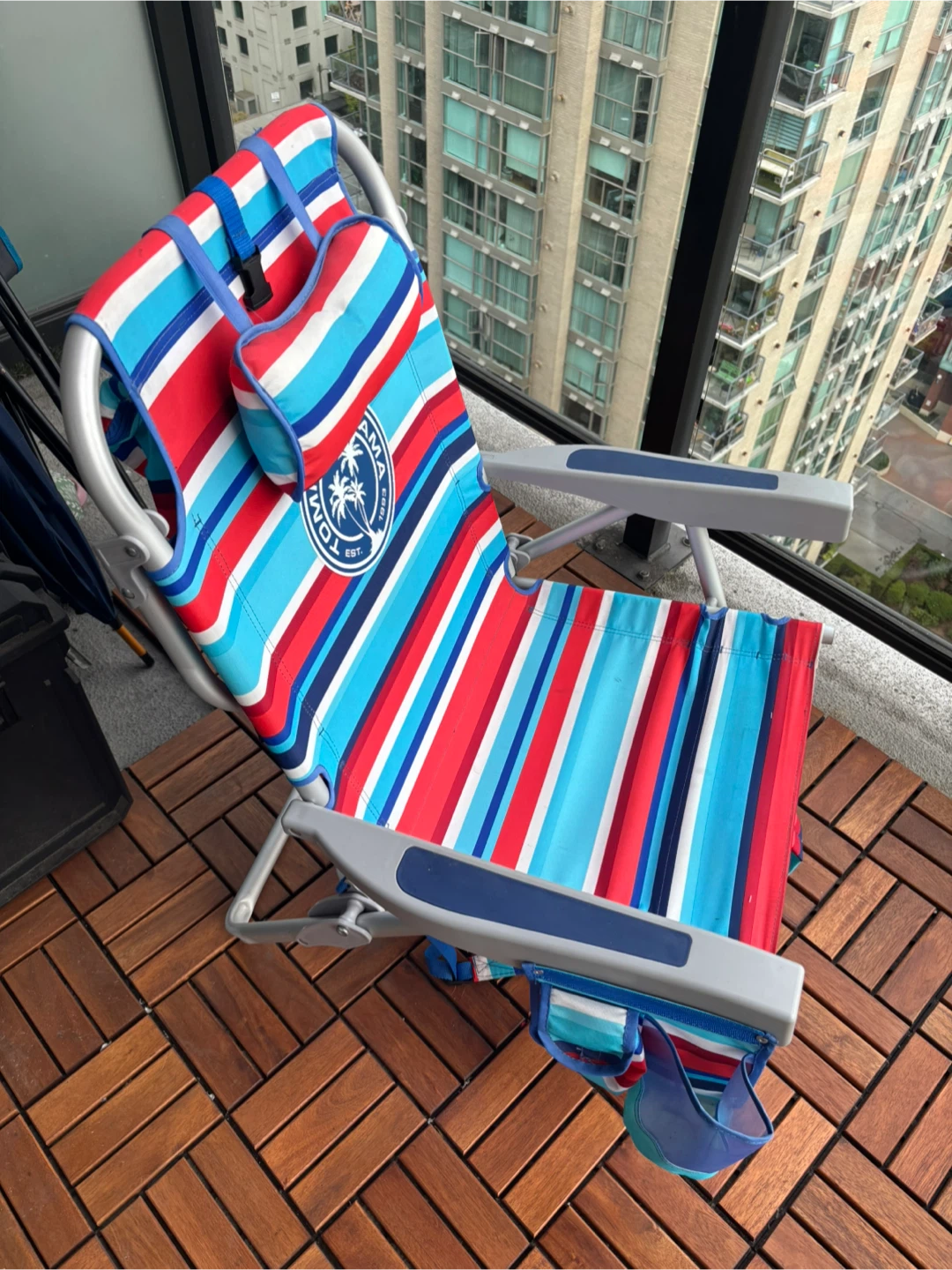 Tommy Bahama Foldable Beach Chair - photo 2