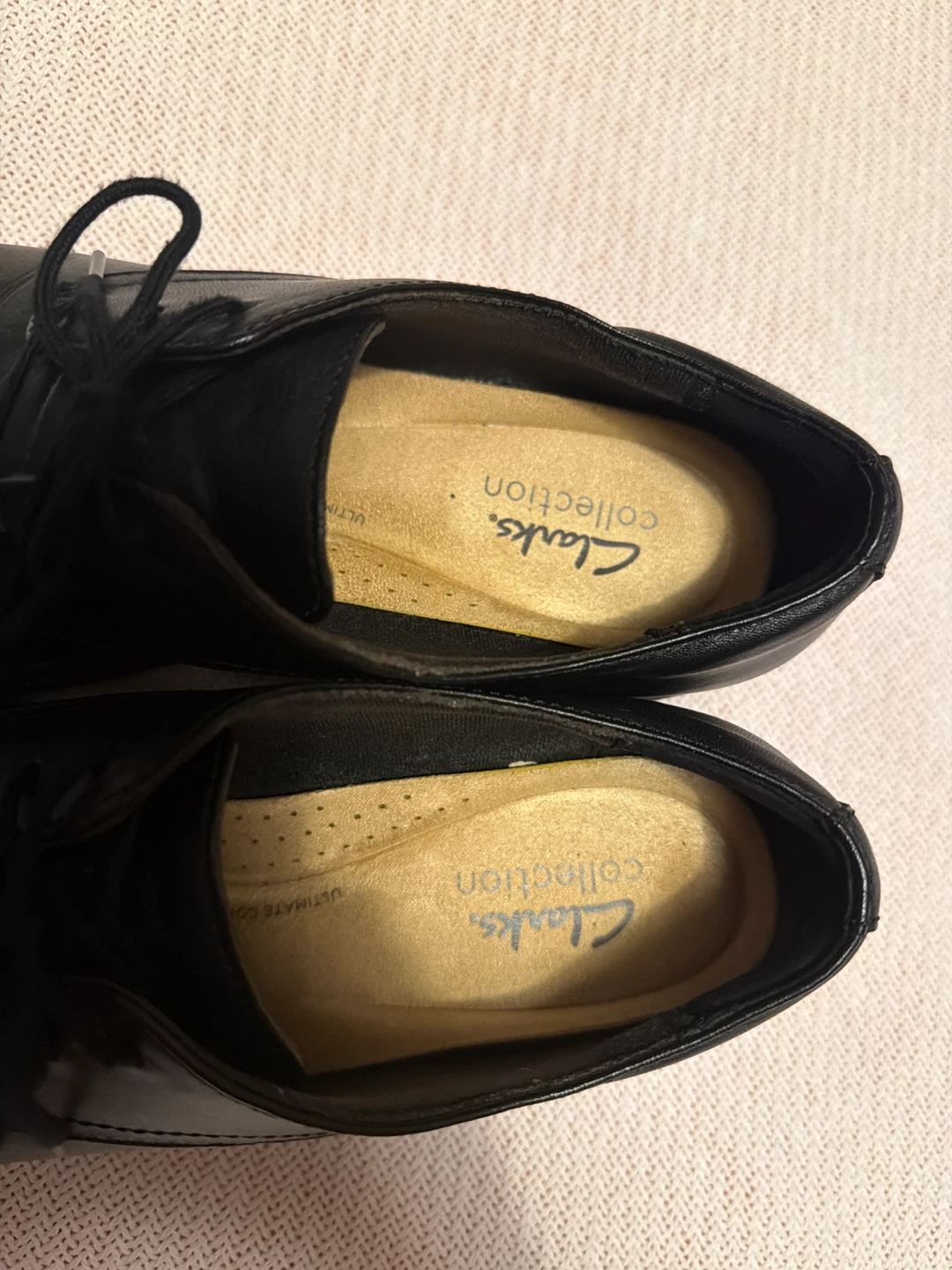 Clarks Collection Black Leather Lace-Up Shoes - photo 3
