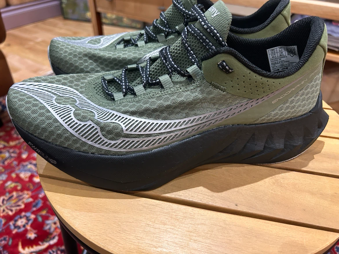 Saucony Endorphin Pro4 NEW running shoes in olive green.