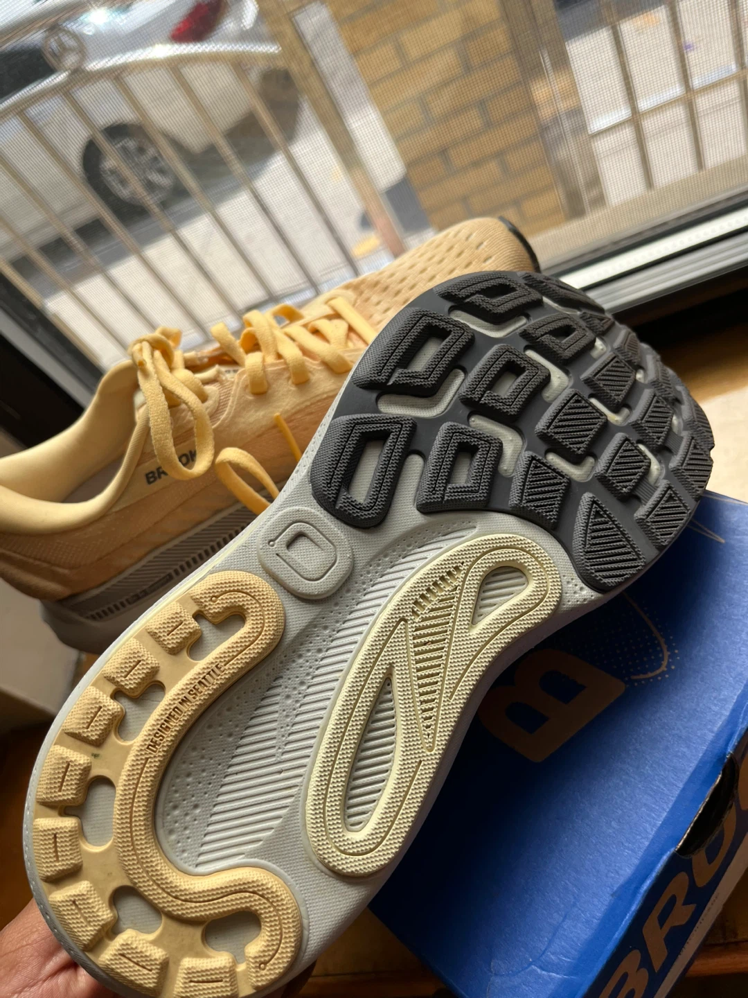Brooks Adrenaline GTS Running Shoes - photo 3