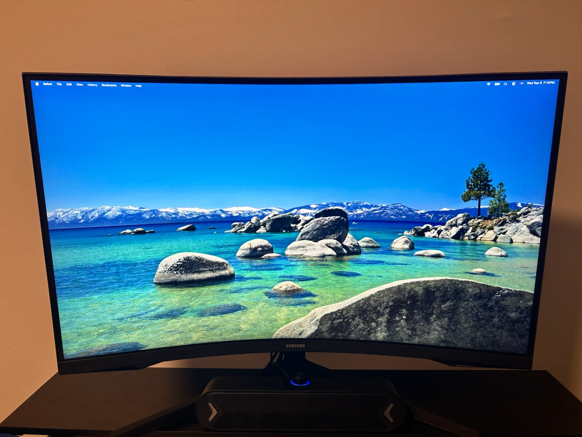 Samsung Odyssey G5 32” Curved QHD 165Hz Gaming Monitor