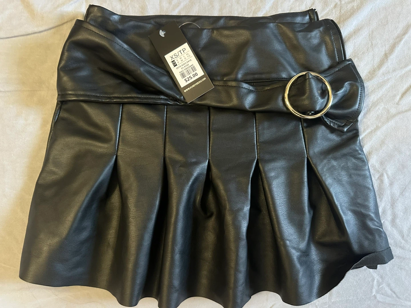 Forever 21 Black Faux Leather Pleated Skirt XS