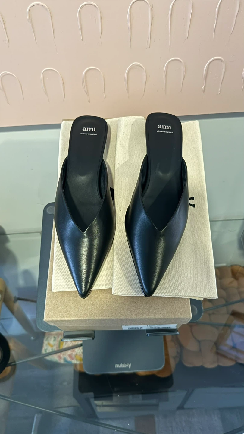 Ami Paris Pointed Toe Flat Mules