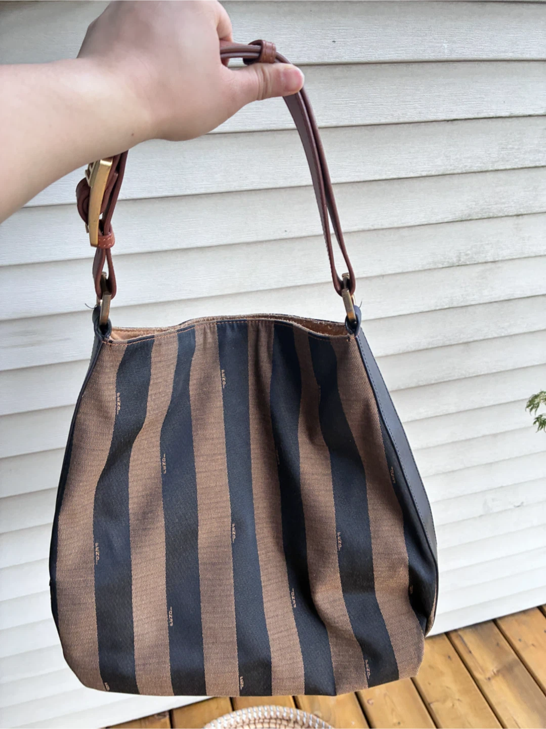 Vintage fendi shoulder hobo bag