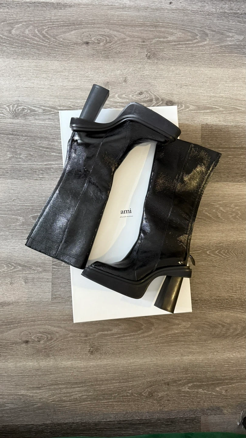 NEW Ami Paris Black Boots