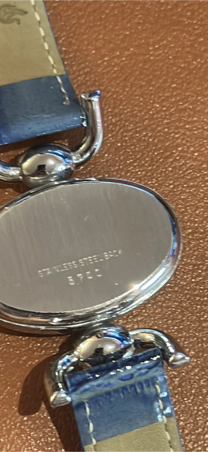 Banding blue oval wrist watch - photo 2