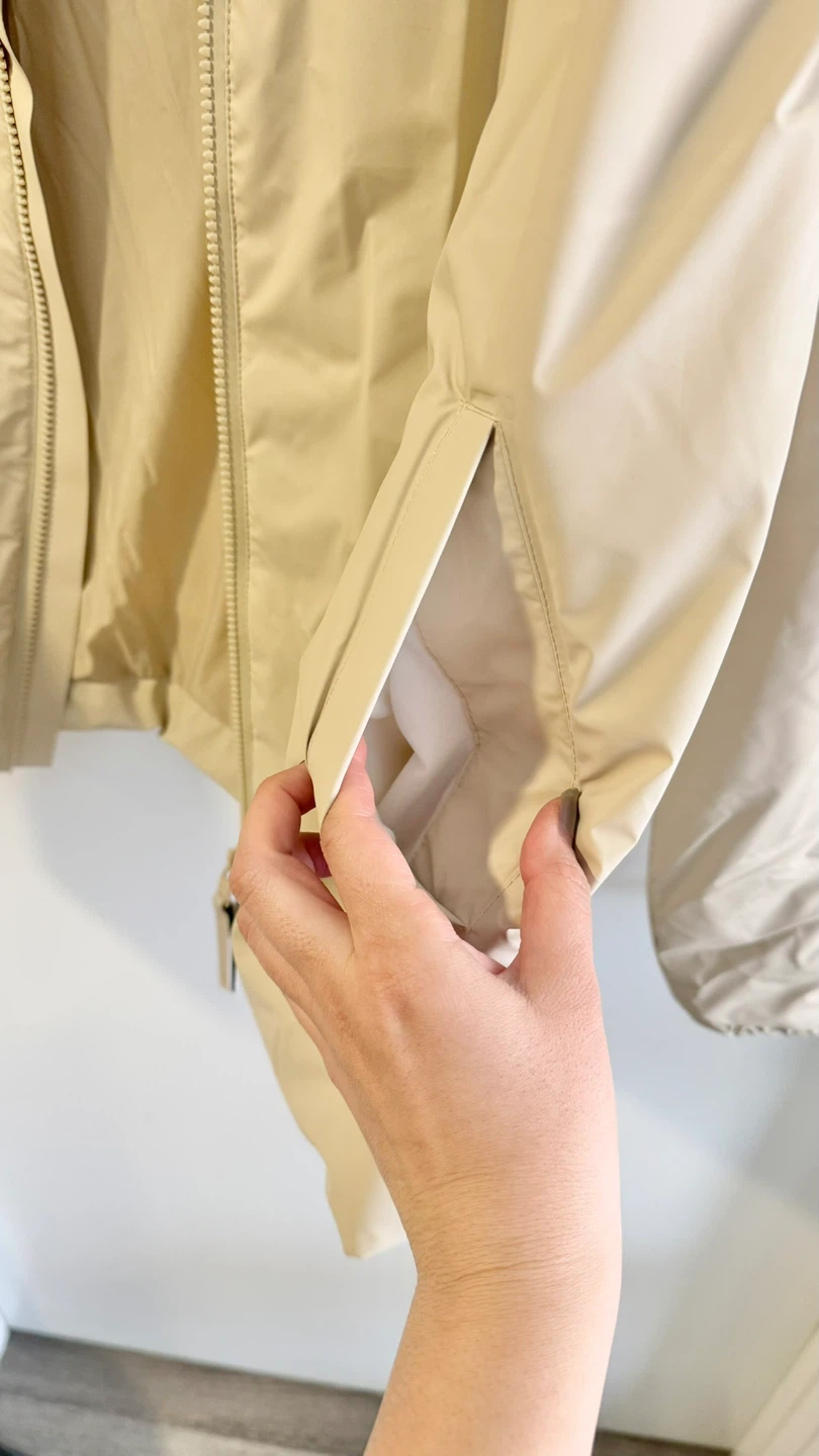 NEW Rains Cream Hooded Rain Jacket - photo 4