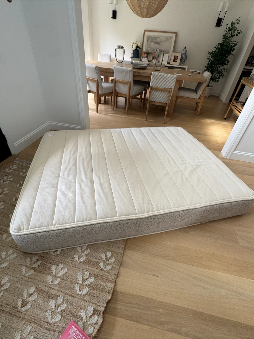 Helix Birch Essential Mattress, Queen, Like New - photo 2