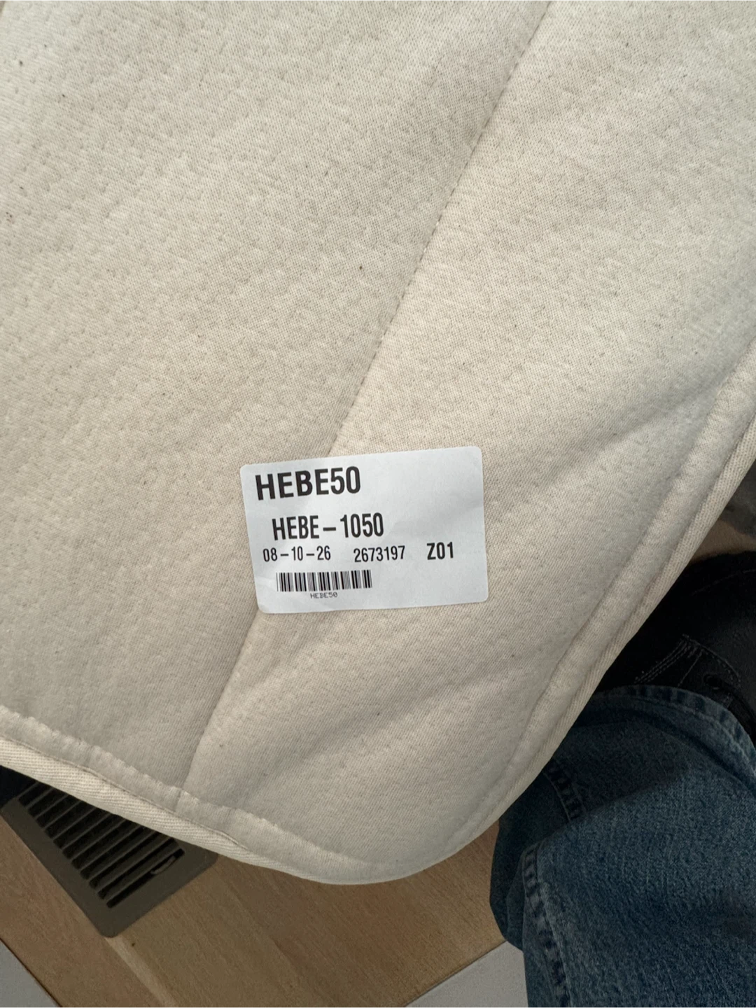 Helix Birch Essential Mattress, Queen, Like New - photo 3