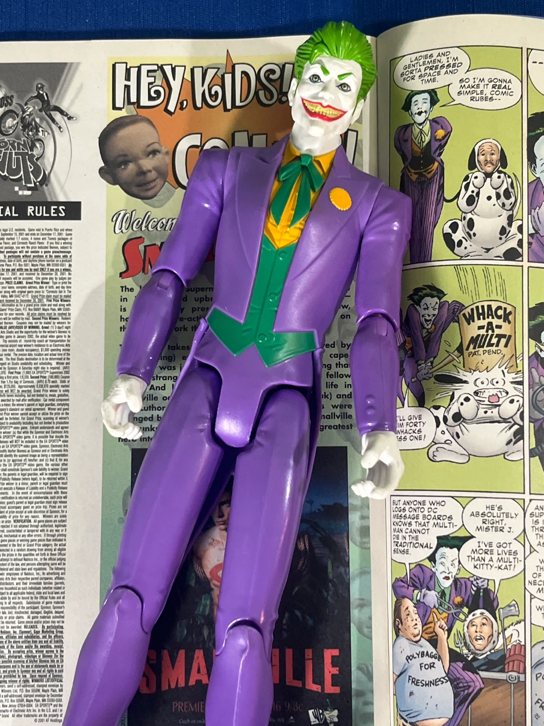 12" Joker Action Figure + FREE Classic DC Comic Book - photo 2