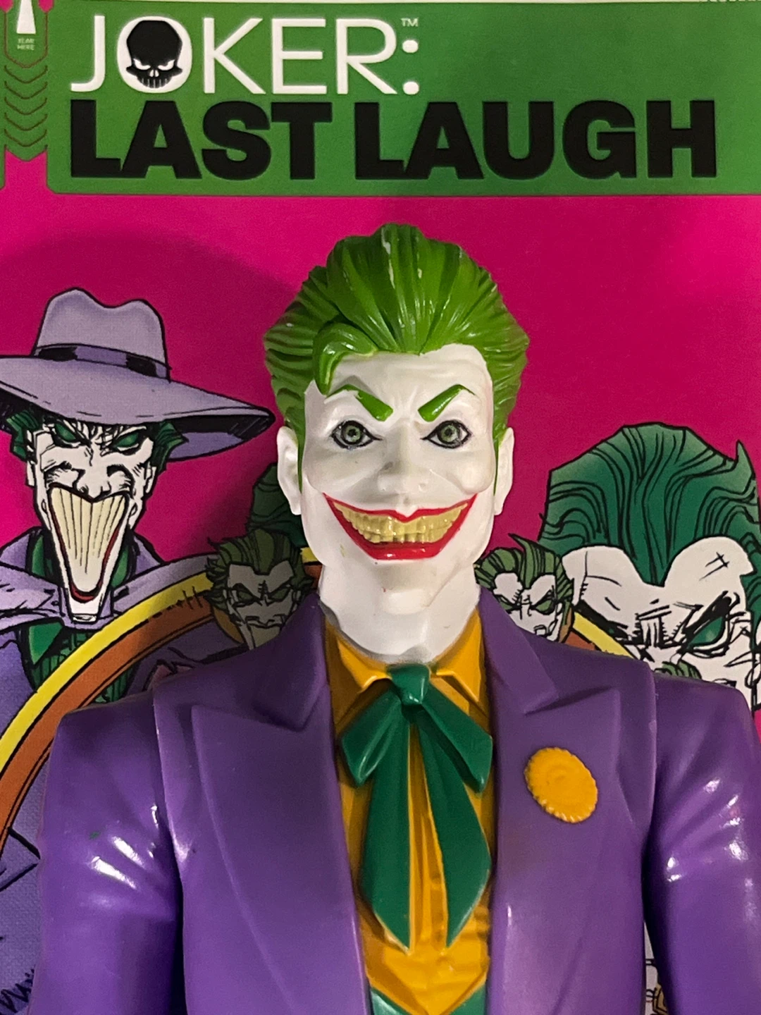 12" Joker Action Figure + FREE Classic DC Comic Book - photo 3
