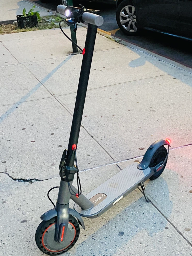 Electric ⚡️ Scooter run fast 28mph - photo 2