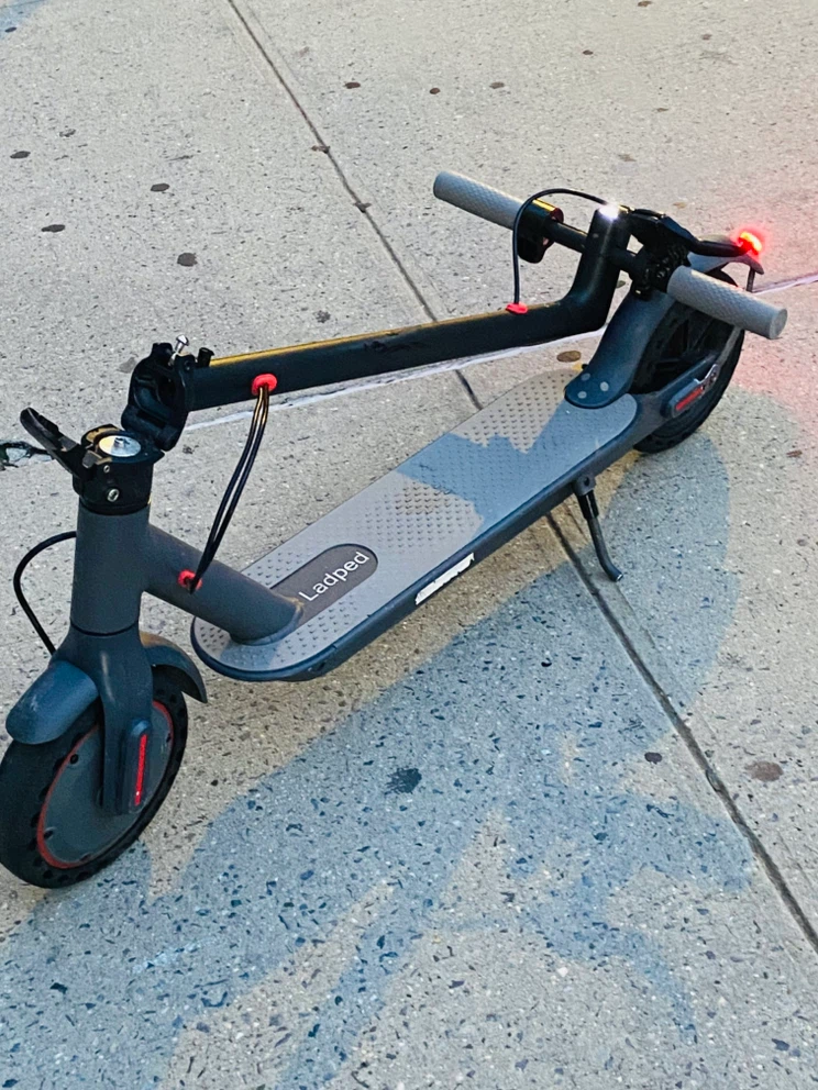 Electric ⚡️ Scooter run fast 28mph - photo 3