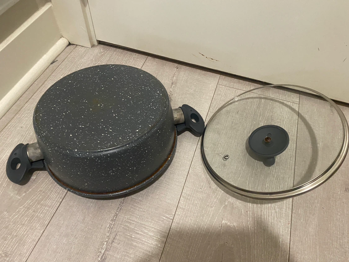 Non-stick stock pot with glass lid - photo 5