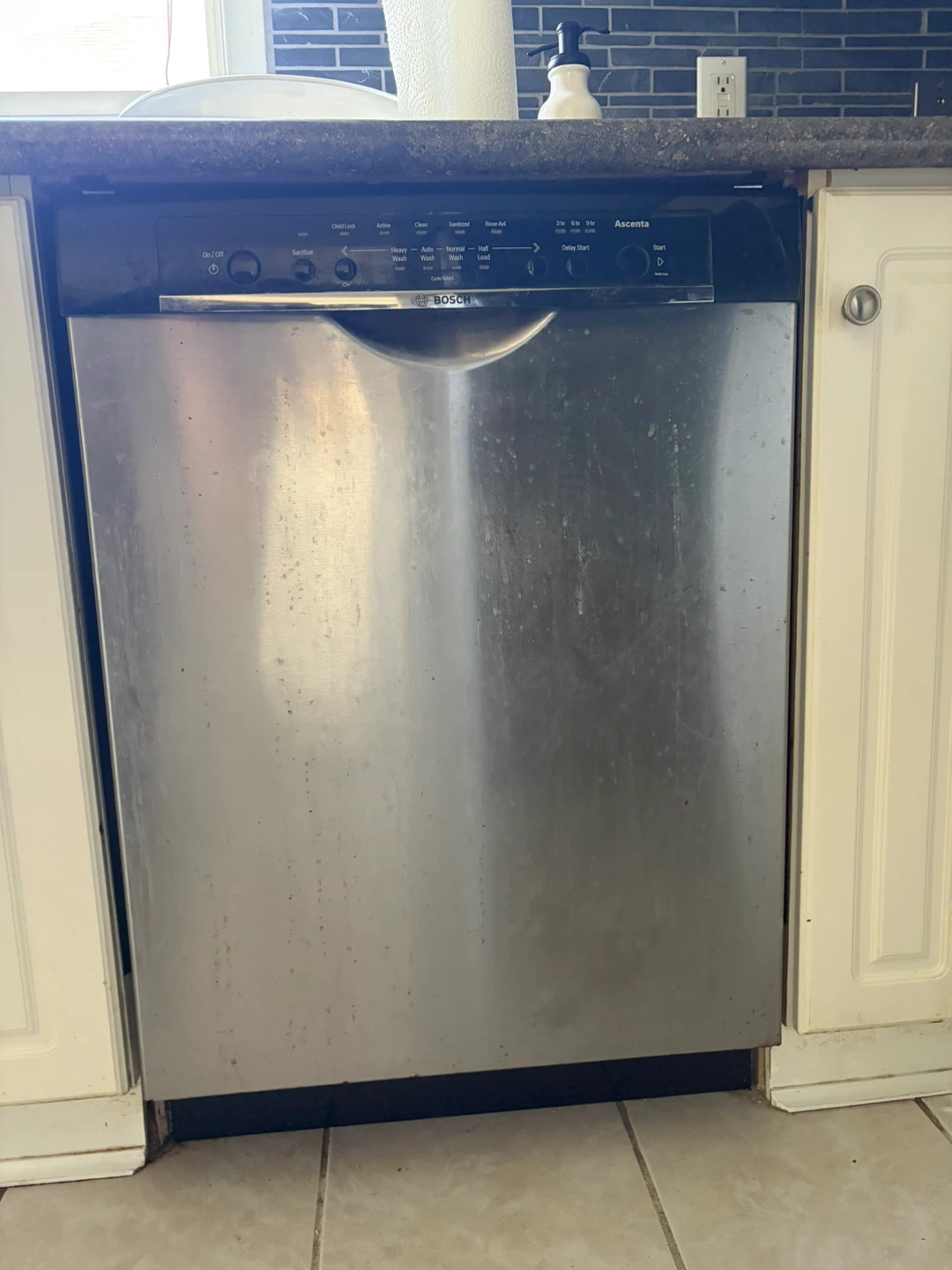 Kitchen Appliances - fridge, dishwasher, stove - photo 4