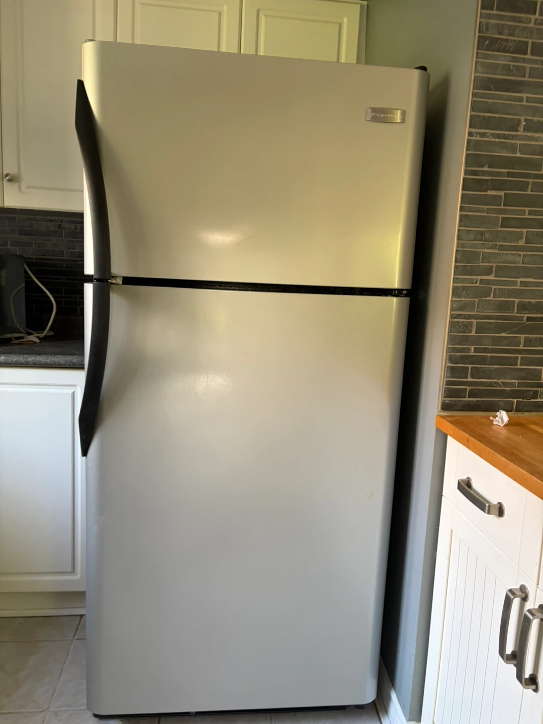 Kitchen Appliances - fridge, dishwasher, stove - photo 5