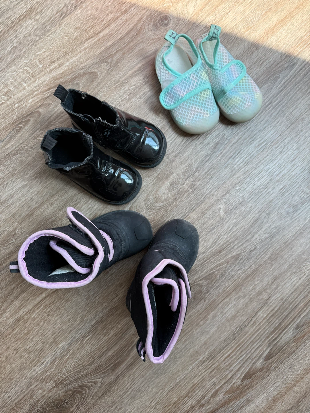 Set of 3 pairs of children's shoes - photo 4