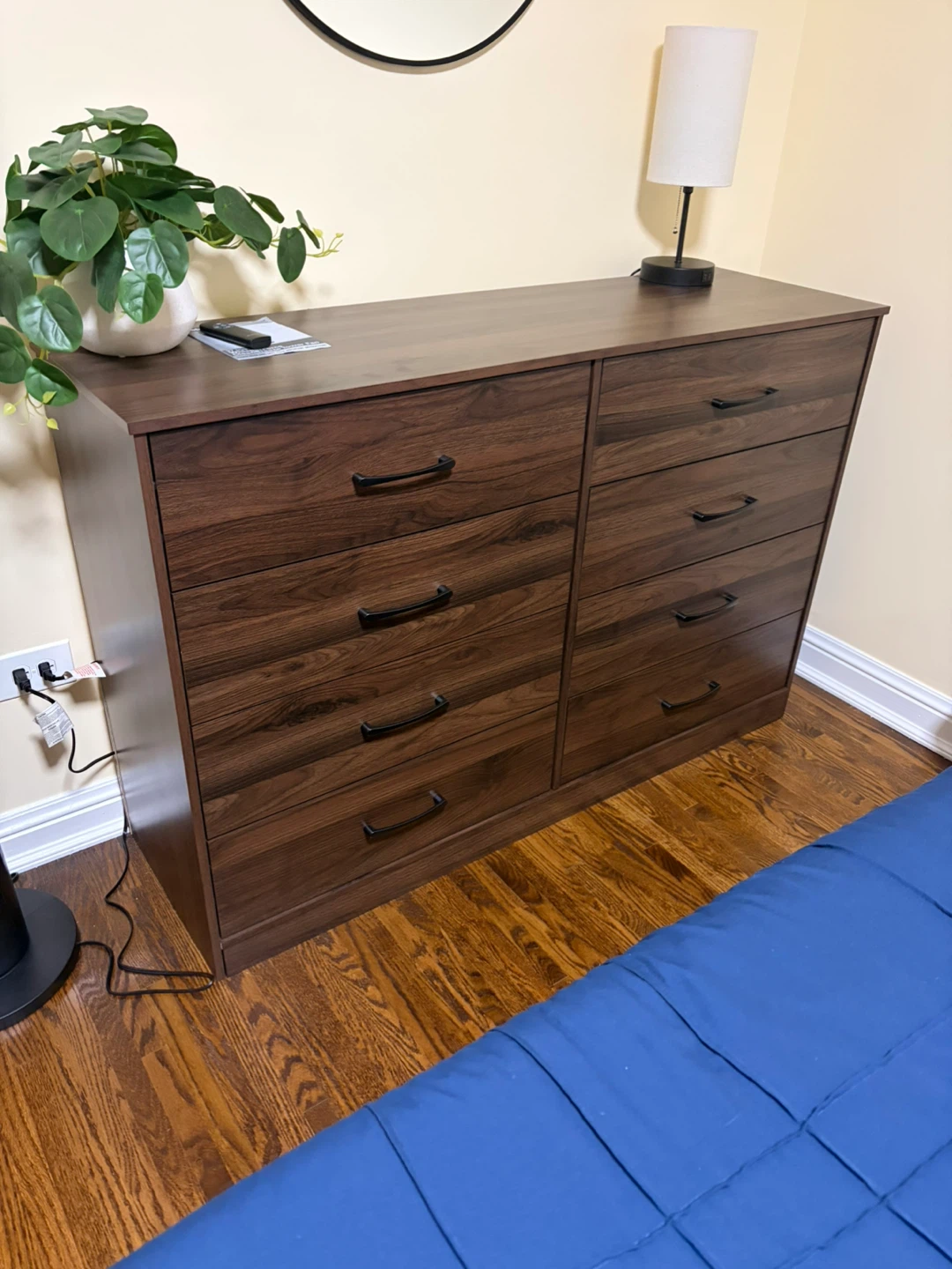 6-Drawer Dresser in Dark Wood Finish