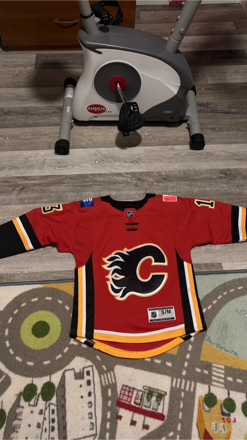 Calgary Flames Gaudreau Youth Jersey