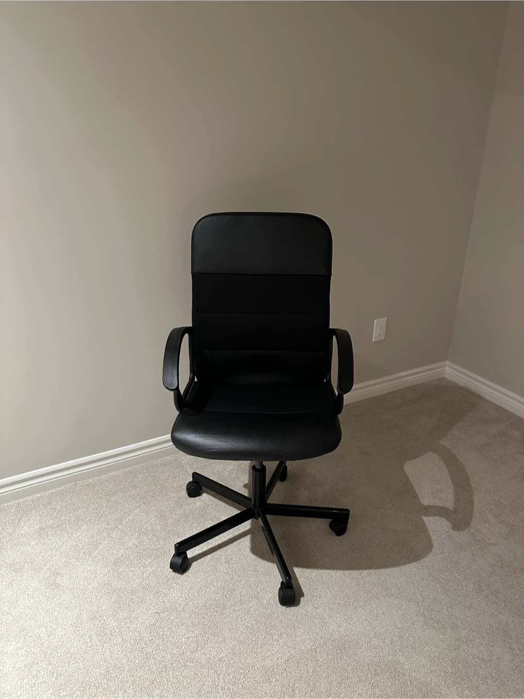 Desk chair